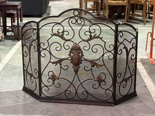 Decorative metal fireplace screen