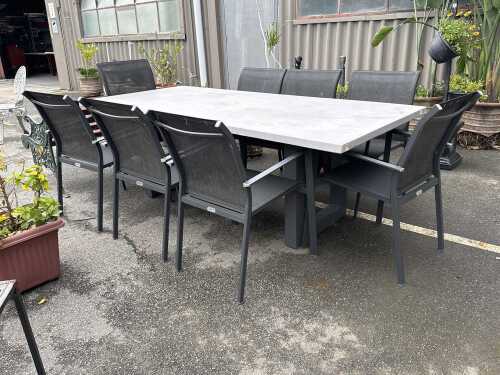 9-Piece outdoor dining suite
