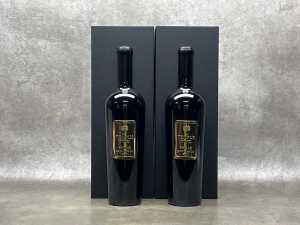 Two Tempus Two 2017 Shiraz Wine, Gold Series