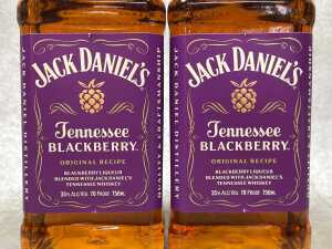 Jack Daniel's Tennessee Blackberry, whiskey liqueur, four bottles - 3
