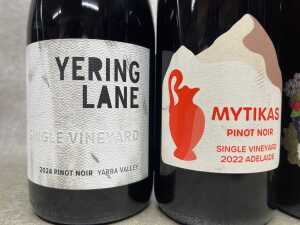 Mixed Pinot Noir, six bottles - 2
