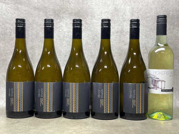 Mixed Pinot Grigio, six bottles