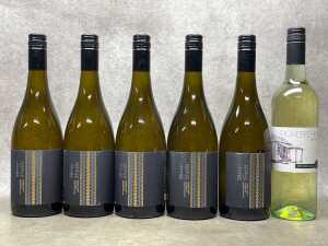 Mixed Pinot Grigio, six bottles