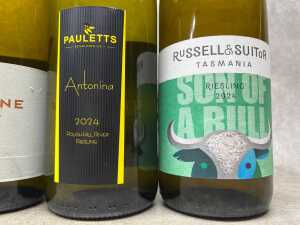 Mixed Riesling, six bottles - 3
