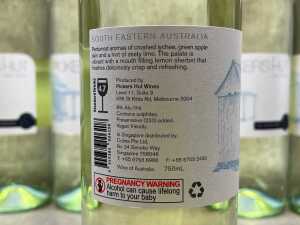 Pickers Hut NV Moscato, six bottles - 3