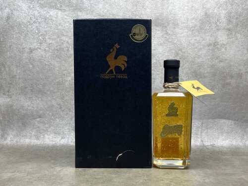 Zlatni Pevac Quince Brandy, one bottle