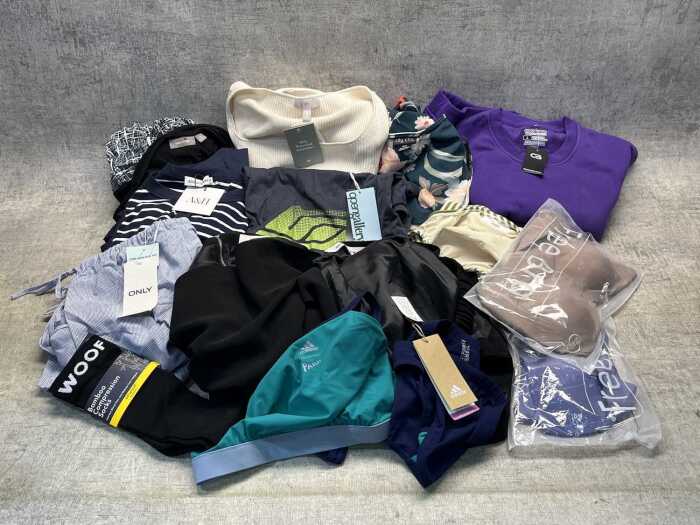 Group of Women's clothing size L