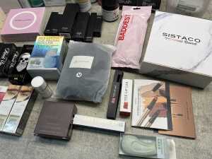 Group of beauty products - 5