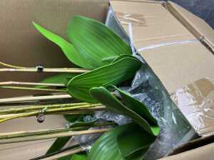 Artificial orchid plant in pot - 3