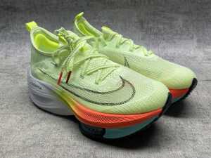 Nike Air Zoom Alphafly Next% size US 6.5 Women's - 3