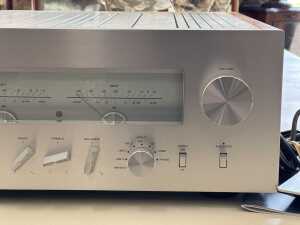 Yamaha integrated amplifier - 4