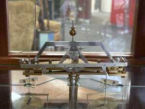 Oertling no. 140 scientific balance scales - 3