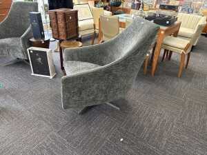 Pair of Arthur G Luna Swivel Chairs - 2