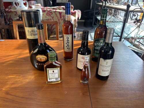 Mixed alcohol, eight bottles