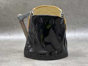 Two Royal Doulton character jugs - 3