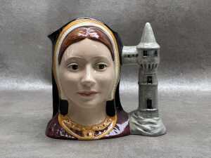 Two Royal Doulton character jugs - 4