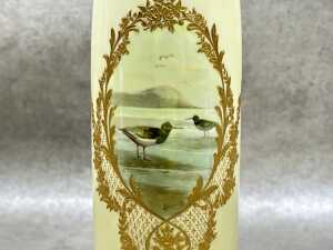 Joseph Hancock (w. 1890-1945) for 'Royal Doulton' porcelain vase with hand-painted bird design - 2