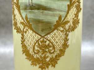 Joseph Hancock (w. 1890-1945) for 'Royal Doulton' porcelain vase with hand-painted bird design - 3