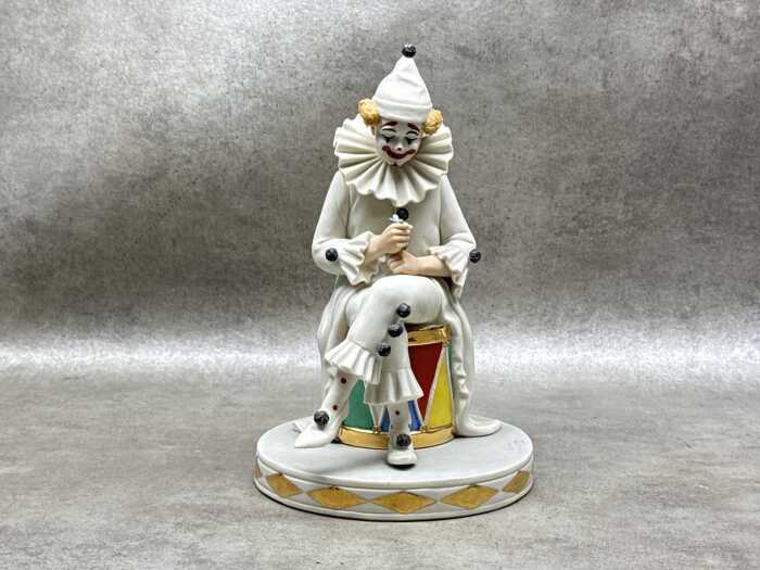 Sandro Maggioni for Capodimonte porcelain figure of a clown, 1982