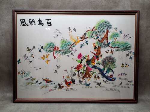 Framed vintage Chinese embroidery artwork