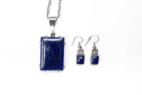 A lapis lazuli set in sterling silver