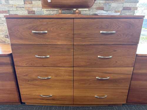 Contemporary chest of eight drawers