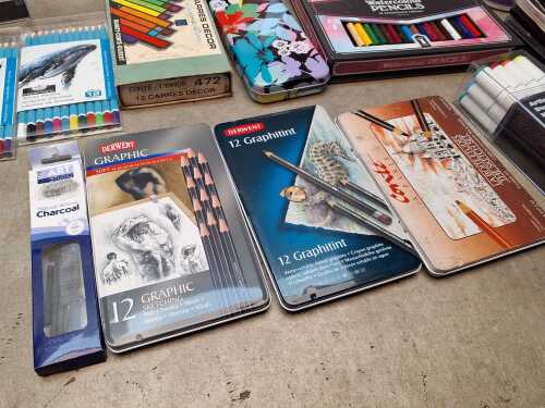 Art supplies