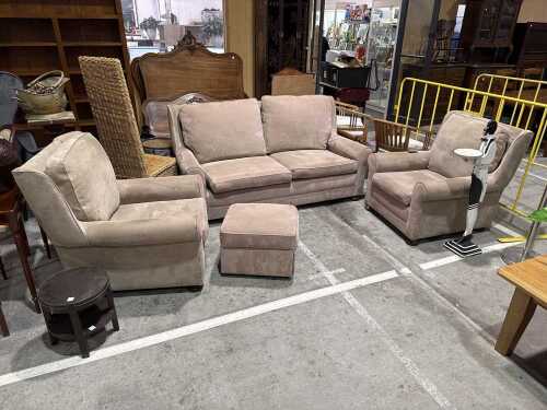 Sulfaro modern style fabric lounge suite