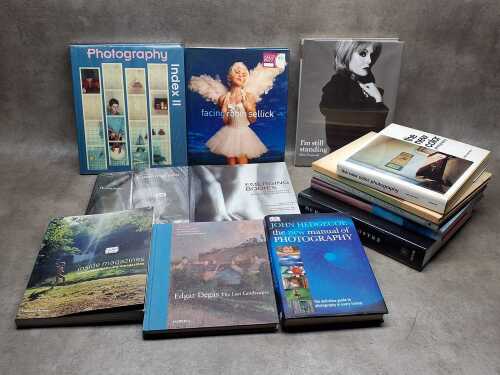 Art and photography reference books