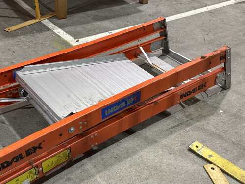 Indalex heavy duty industrial fiberglass platform ladder