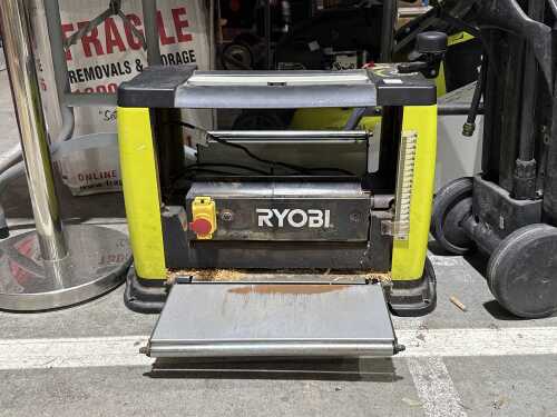 Ryobi Thickness Planer, Model RAP1500G