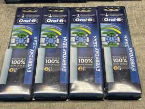 Group of Oral B products - 3