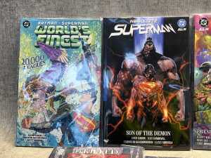 Group of comic books - 2