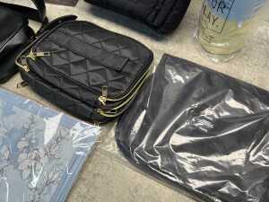 Group of Women's accessories - 5