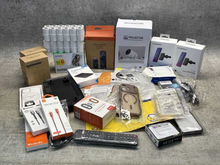 Group of tech