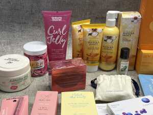 Group of beauty products - 2