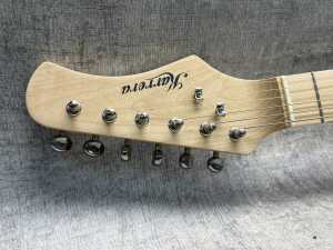 Karrera mini electric guitar - 3