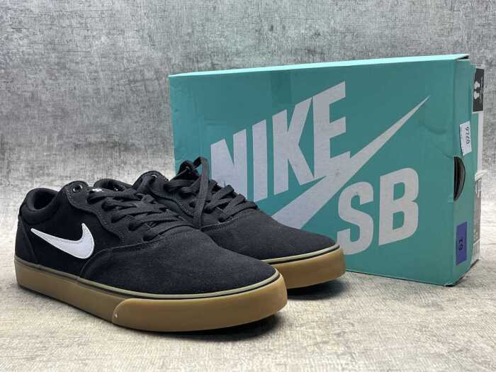 Nike SB Chron 2 size US 11.5 Men's