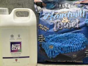Group of car washing products - 3