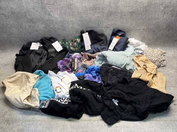 Group of Women's clothing size XL