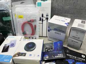 Group of tech - 3