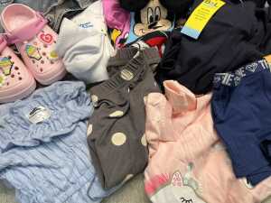 Group of girls clothing size 4-6 - 4