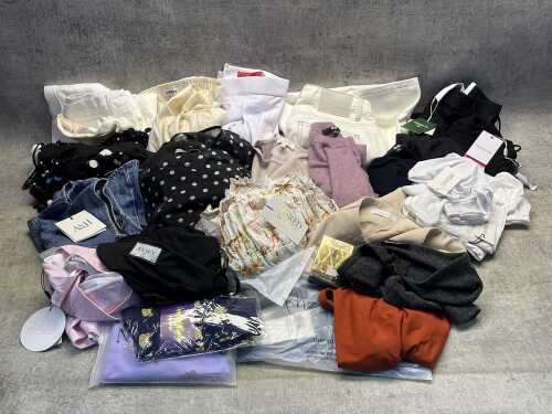 Group of Women's clothing size XS