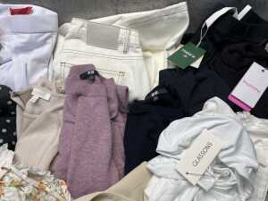 Group of Women's clothing size XS - 3