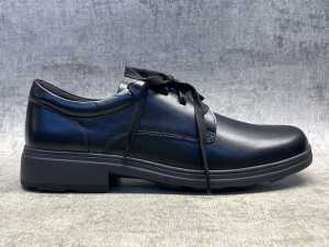 Clarks Mantra size UK 9 - 2
