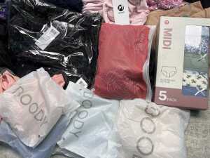 Group of Women's clothing size XXL+ - 5