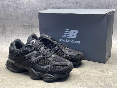New Balance 9060 size US 7