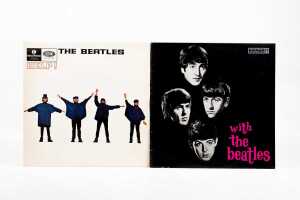 Six Beatles vinyl records, all late '70s pressings with Parlophone orange label - 3