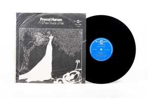 Five Taiwanese pressed vinyl records - 2