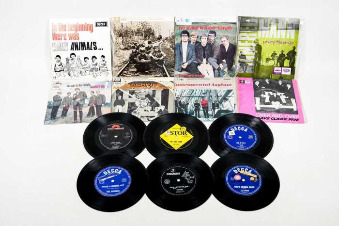 1960s Rock 45rpm 7" singles and EPs, fourteen in total